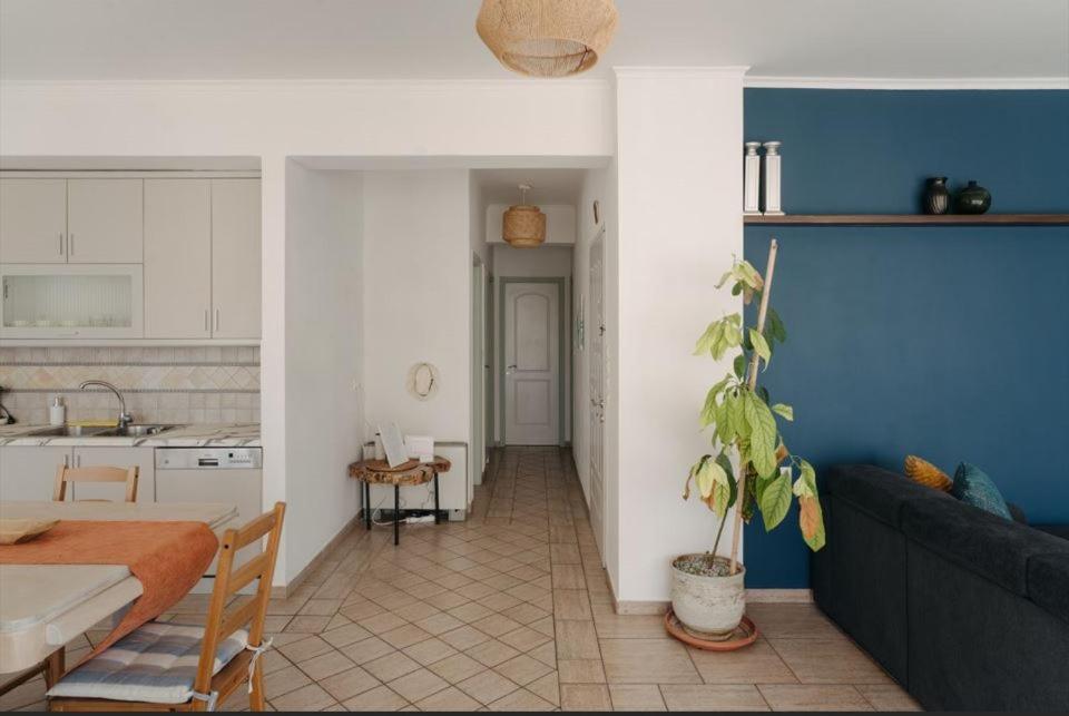 Lazarus 2Bd Apartment In The Center Patras Bagian luar foto